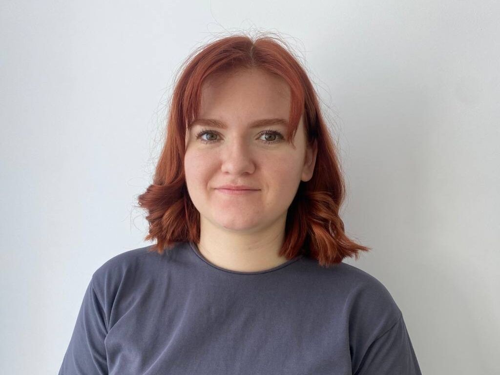 DaraRacel></p>

       
    </div>
    </div>
</div>
<div class=
